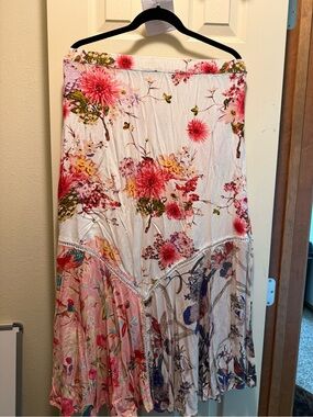 Chelsea & Theodore White Maxi Skirt with Pink Floral Print